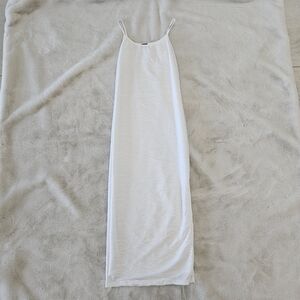 Stylish White Sleeveless Maxi Dress